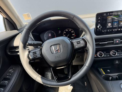 Used 2024 Honda HR-V EX-L image 17