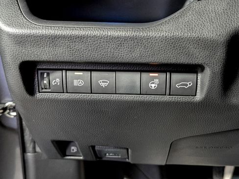 Used 2022 Toyota RAV4 XSE w/ Weather Package image 24