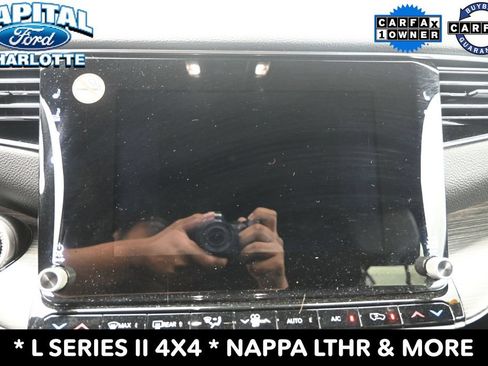 Used 2024 Jeep Wagoneer L Series II w/ Flexible Seating Group AWD/4WD image 14