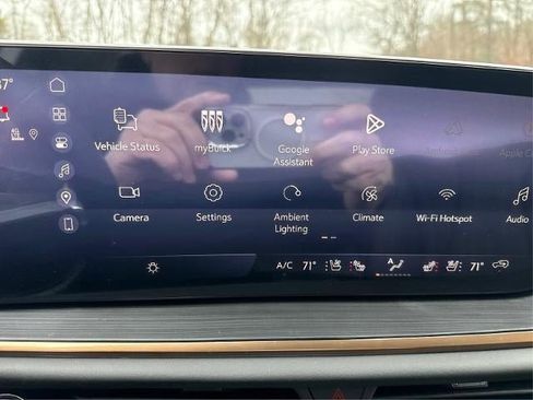 New 2026 Buick Envision Avenir image 21