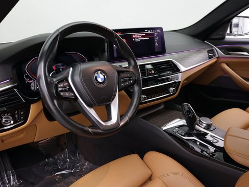 Used 2021 BMW 540i w/ Premium Package RWD image 14