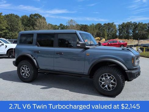 New 2025 Ford Bronco Badlands image 2