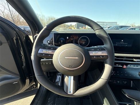 New 2025 Hyundai Santa Cruz Limited image 14