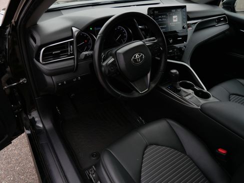 Used 2023 Toyota Camry SE w/ Audio Upgrade Package FWD image 20