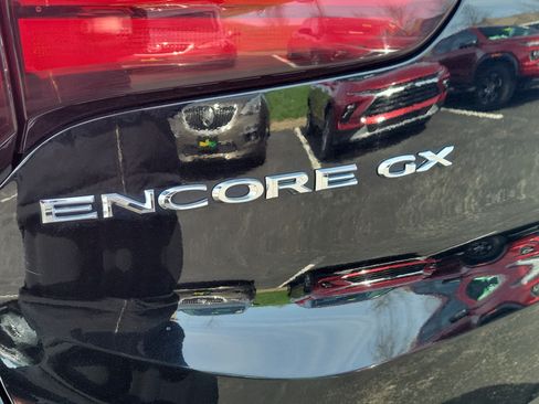 Used 2023 Buick Encore GX Select FWD image 9