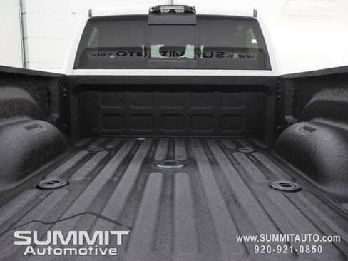 New 2026 RAM 3500 Laramie AWD/4WD image 27