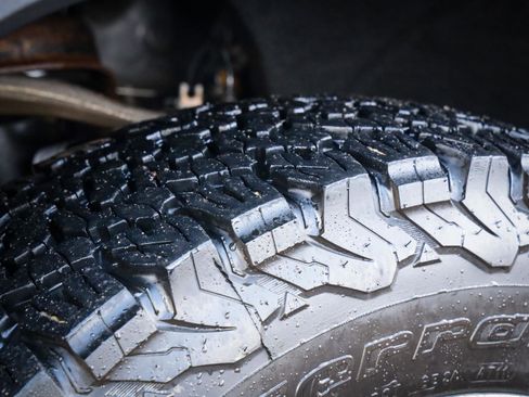 Used 2023 GMC Sierra 1500 SLE image 10