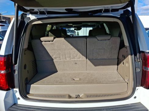 Used 2017 Chevrolet Tahoe LT image 31