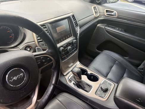Used 2016 Jeep Grand Cherokee Limited AWD/4WD image 25