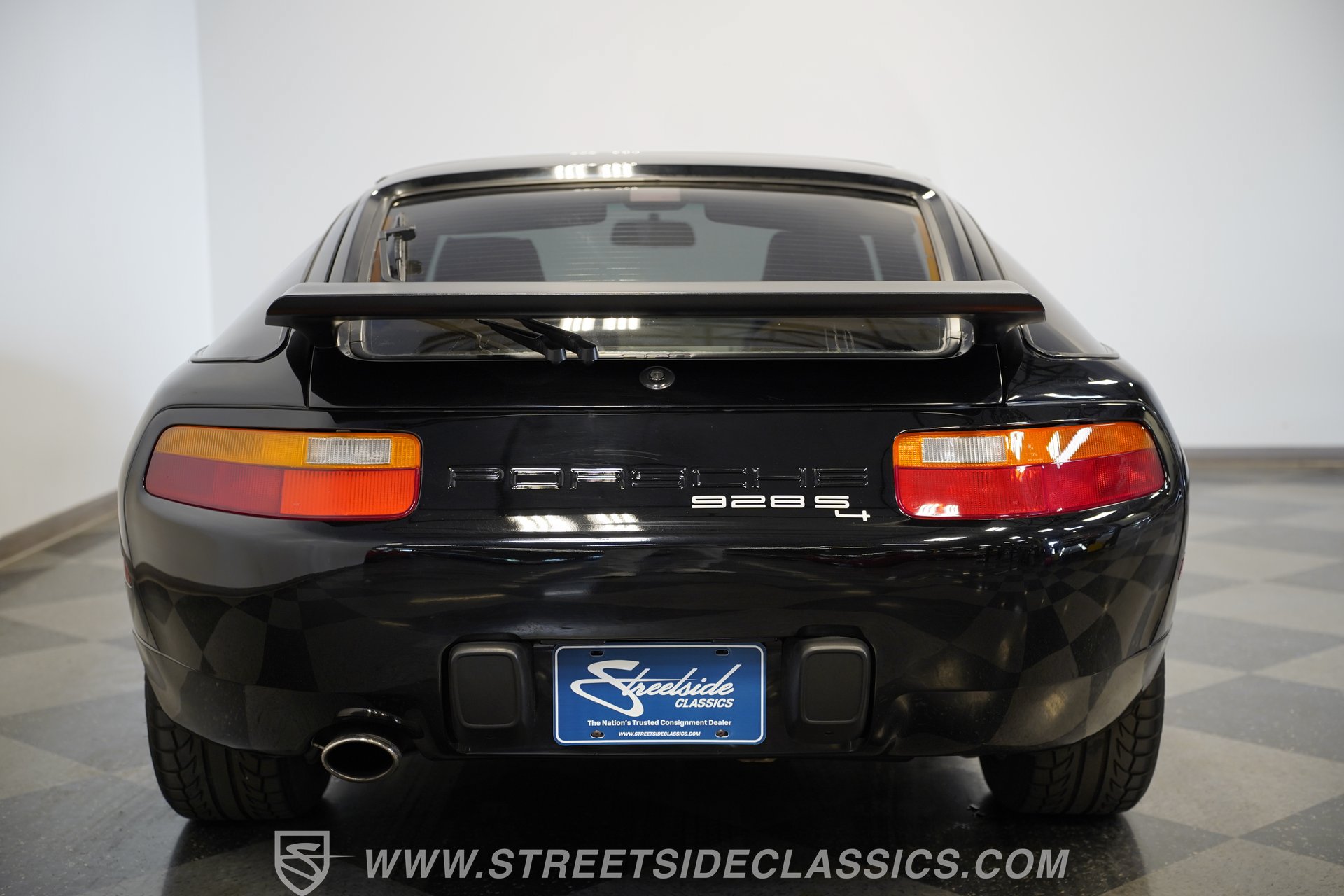 Used 1988 Porsche 928 S4 RWD image 11