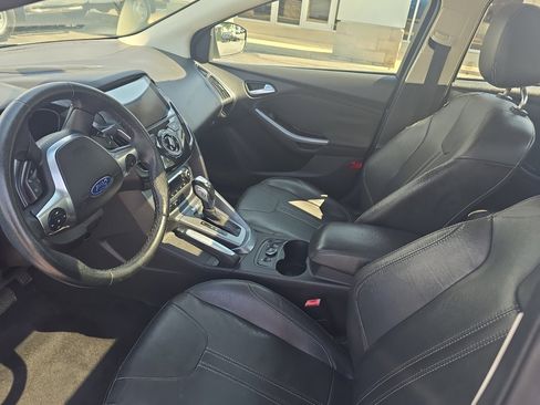 Used 2012 Ford Focus Titanium image 15