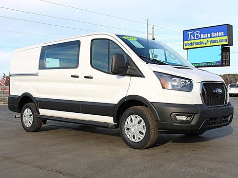 Used 2023 Ford Transit 250 Low Roof w/ Exterior Upgrade Package image 4