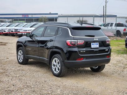 New 2026 Jeep Compass Latitude
