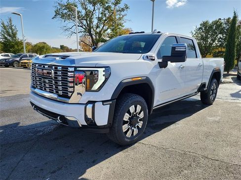 New 2026 GMC Sierra 2500 Denali w/ Denali Reserve Package image 10