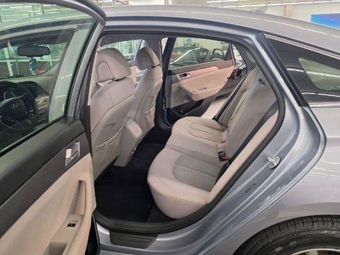 Used 2016 Hyundai Sonata SE FWD image 30