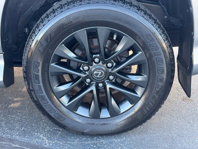 Used 2023 Lexus GX 460 Premium w/ Premium Package AWD/4WD image 6
