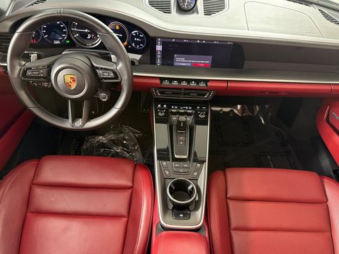 Used 2020 Porsche 911 Carrera S RWD image 13