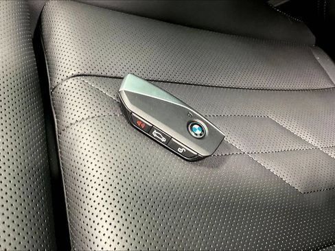 New 2025 BMW X3 xDrive30i w/ Convenience Package AWD/4WD image 23