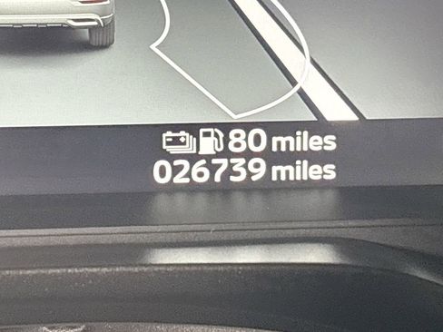 Used 2024 Mitsubishi Outlander SE image 14