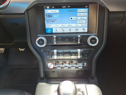 Used 2018 Ford Mustang GT Premium RWD image 27
