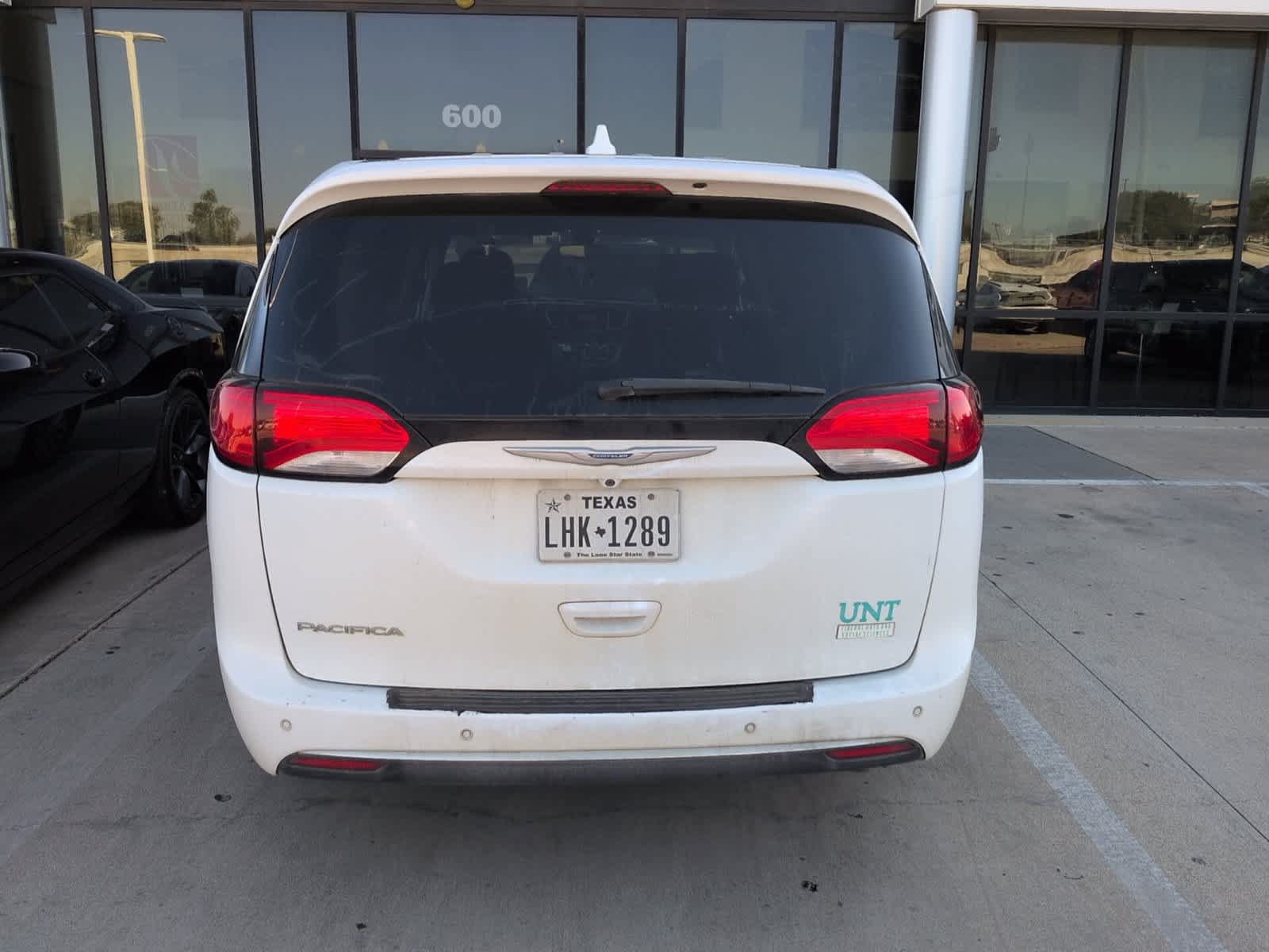 Used 2018 Chrysler Pacifica Touring Plus FWD image 7