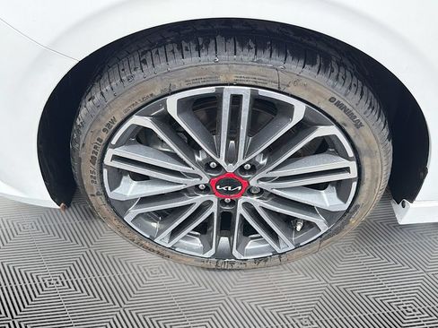 Used 2024 Kia Forte GT FWD image 30