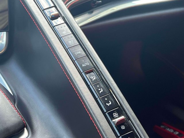 Used 2020 Chevrolet Corvette Stingray Premium Cpe w/ 3LT Preferred Equipment Group RWD image 31