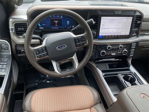 New 2025 Ford F350 King Ranch w/ Chrome Package image 31