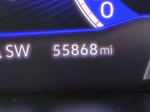 Used 2022 Volkswagen Tiguan SE R-Line image 33