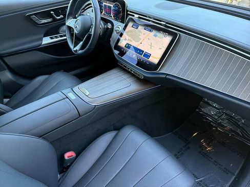 Certified 2026 Mercedes-Benz E 350 4MATIC Sedan image 19