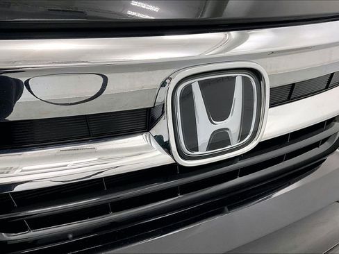 Used 2021 Honda Pilot Touring image 30