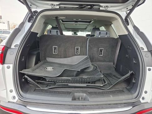 Used 2021 Buick Enclave Premium w/ Sun and Sites Package image 12