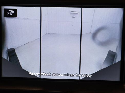 Used 2017 Ford F250 Platinum w/ Platinum Ultimate Package image 36