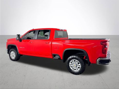 Used 2024 Chevrolet Silverado 2500 LT image 8