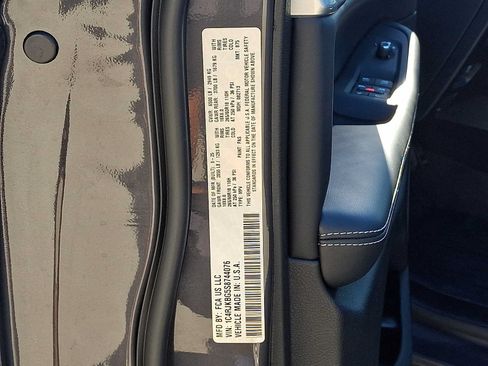Used 2025 Jeep Grand Cherokee L Limited w/ MOPAR Finishing Package AWD/4WD image 27