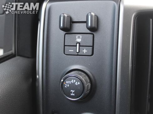 Used 2019 Chevrolet Silverado 1500 LT w/ All Star Edition image 19