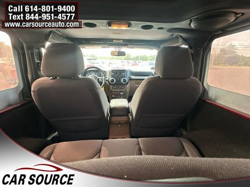 Used 2013 Jeep Wrangler Sahara w/ Dual Top Group AWD/4WD image 18
