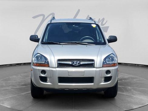 Used 2009 Hyundai Tucson GLS FWD image 2