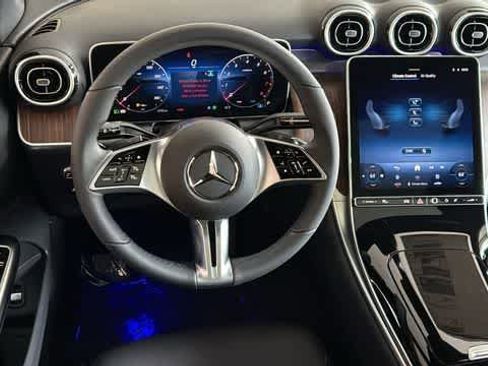 Certified 2026 Mercedes-Benz GLC 300 4MATIC image 24