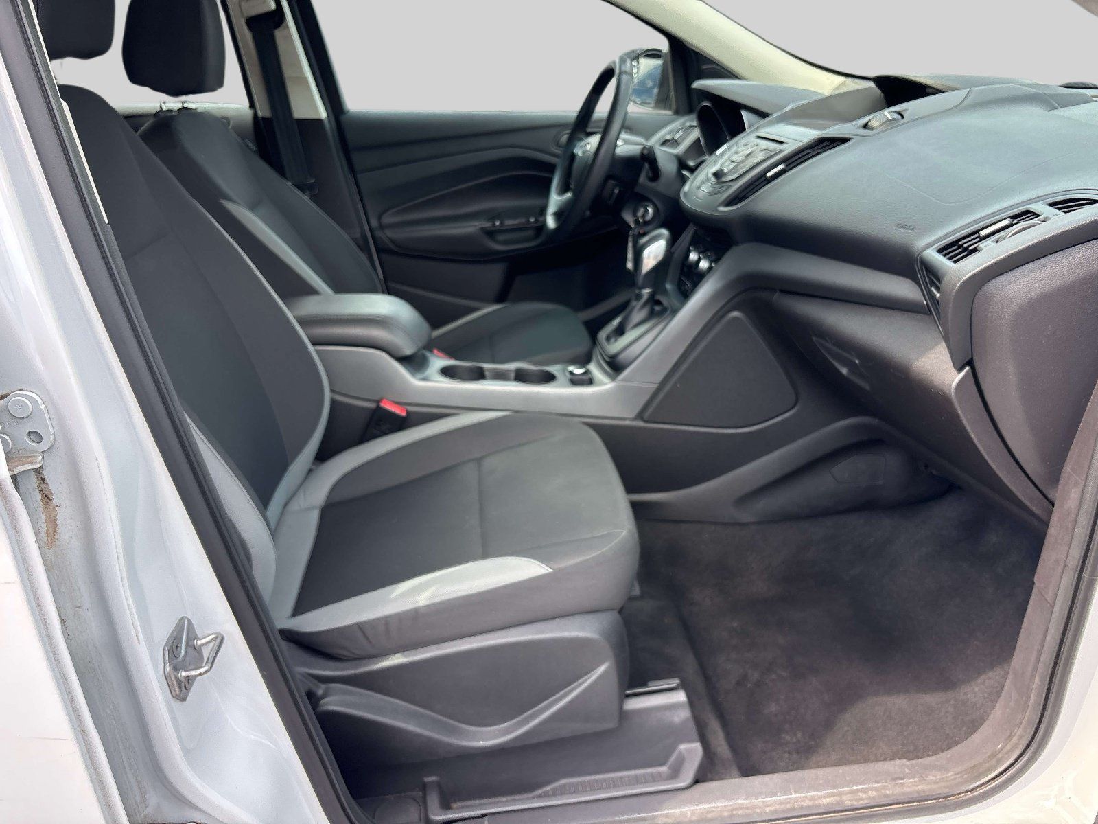 Used 2014 Ford Escape S FWD image 12