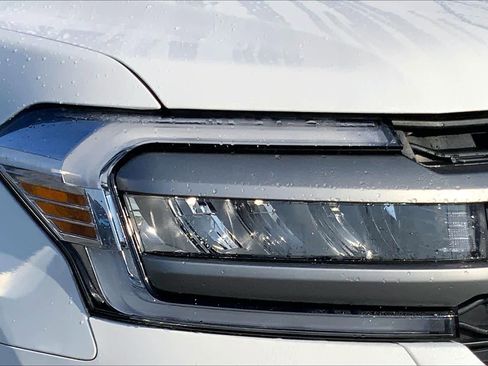 Certified 2023 Ford Expedition Max XLT image 24