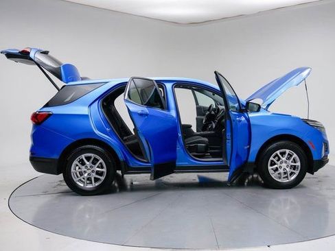 Used 2024 Chevrolet Equinox LT image 14