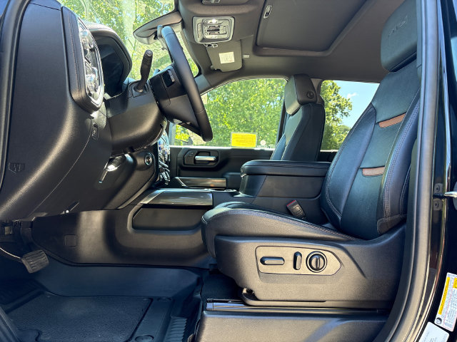 Used 2022 GMC Sierra 2500 AT4 w/ AT4 Premium Plus Package AWD/4WD image 36