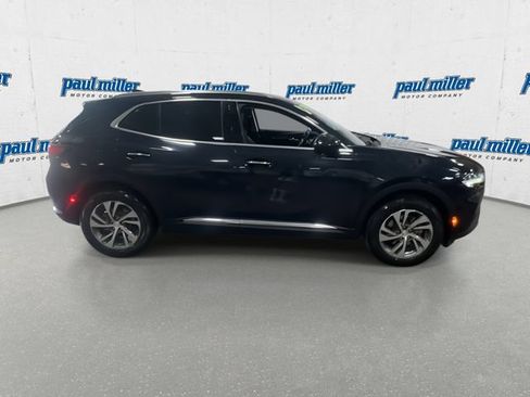 Used 2021 Buick Envision Essence w/ Technology Package I FWD image 13
