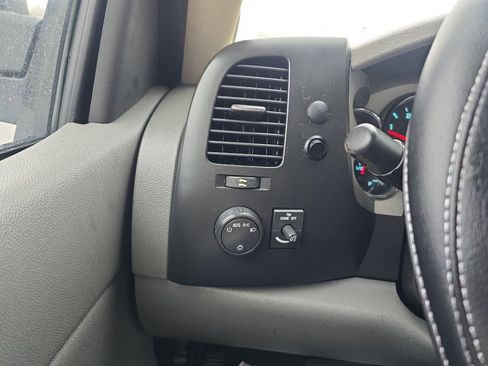 Used 2008 Chevrolet Silverado 2500 W/T image 23