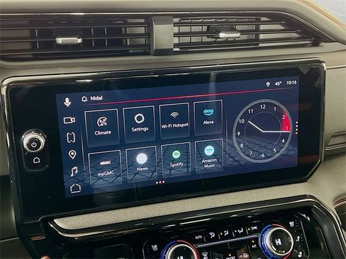 Used 2025 GMC Sierra 1500 AT4 w/ AT4 Premium Package image 17