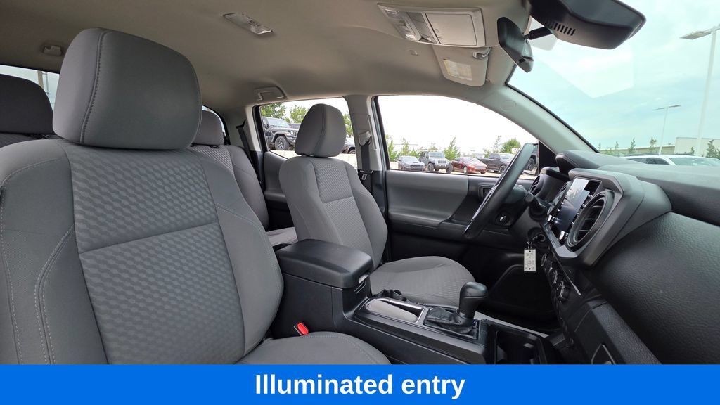 Used 2022 Toyota Tacoma SR AWD/4WD image 13