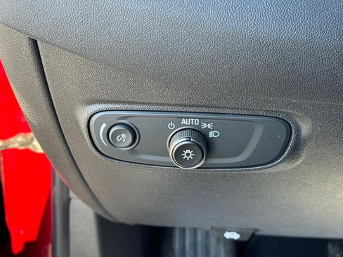 Certified 2024 Chevrolet Equinox LT image 12