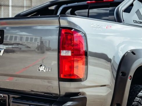 Used 2019 Chevrolet Colorado ZR2 w/ Colorado ZR2 Bison Edition AWD/4WD image 49