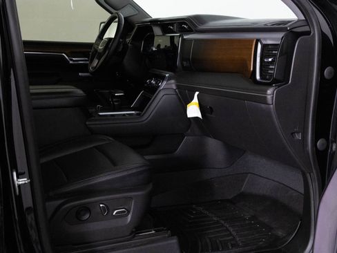 Certified 2023 GMC Sierra 1500 Denali w/ Denali Reserve Package image 38